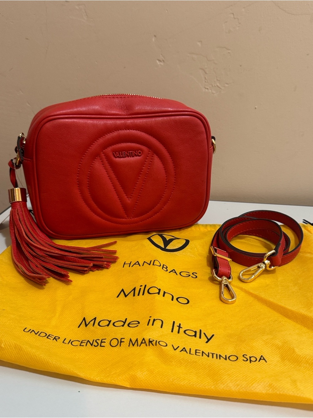 NEW✨NEW✨Valentino Mia Bag by Mario Valentino